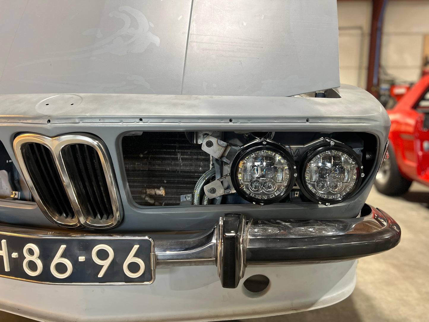 BMW E9 LED koplamp brackets (1968 - 1974)