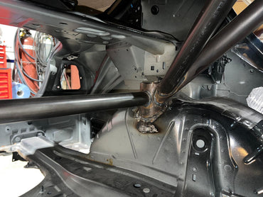 FIA-gecertificeerde weld-in rolkooi voor BMW E90 3-serie, geoptimaliseerd voor circuit en rally