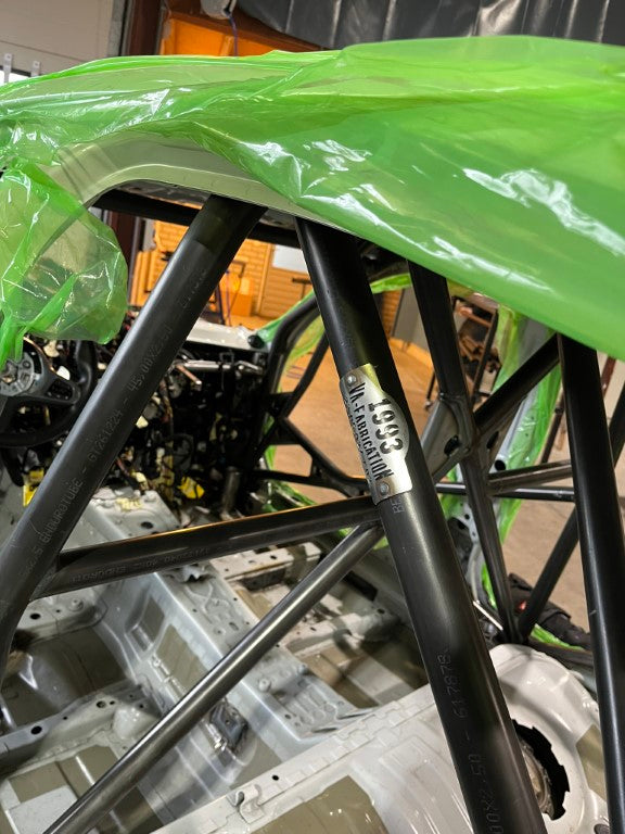 FIA / KNAF gecertificeerde rolkooi voor BMW G20 3-serie, ontworpen volgens FIA-homologatie voor maximale veiligheid, chassisstijfheid en perfecte pasvorm.