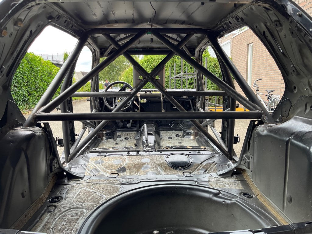 Rolkooi voor de Volkswagen Golf MK4, met FIA / KNAF Certificaat.